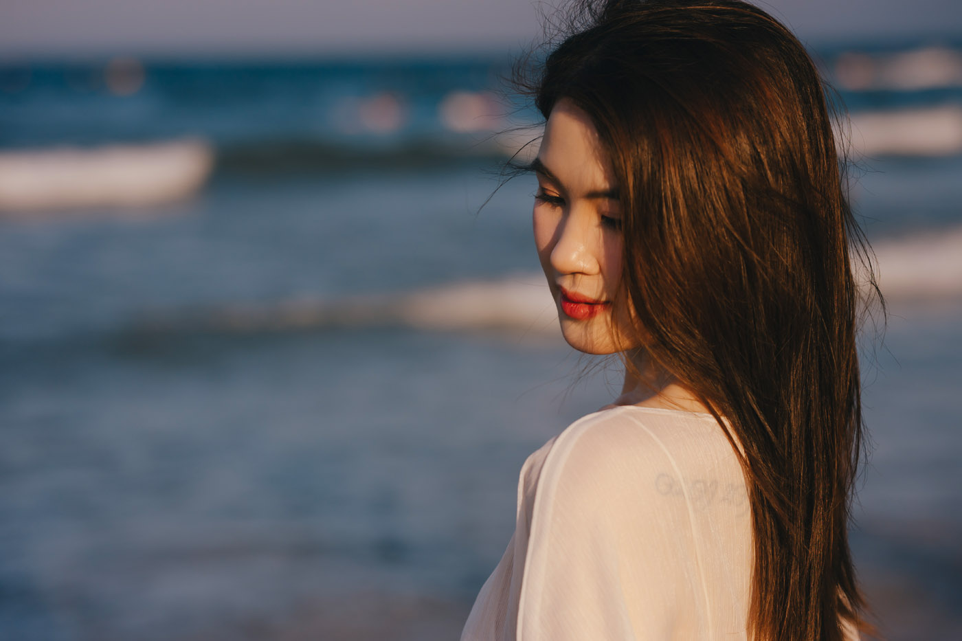 Biển Mỹ Khê _ Mẹ & công chúa nhỏ !