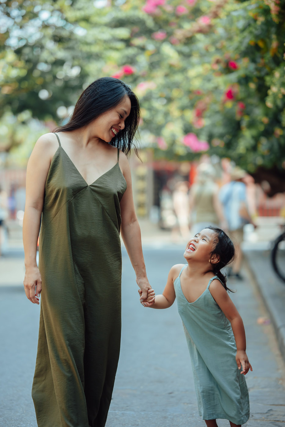 Những cô nàng tinh nghịch đáng yêu