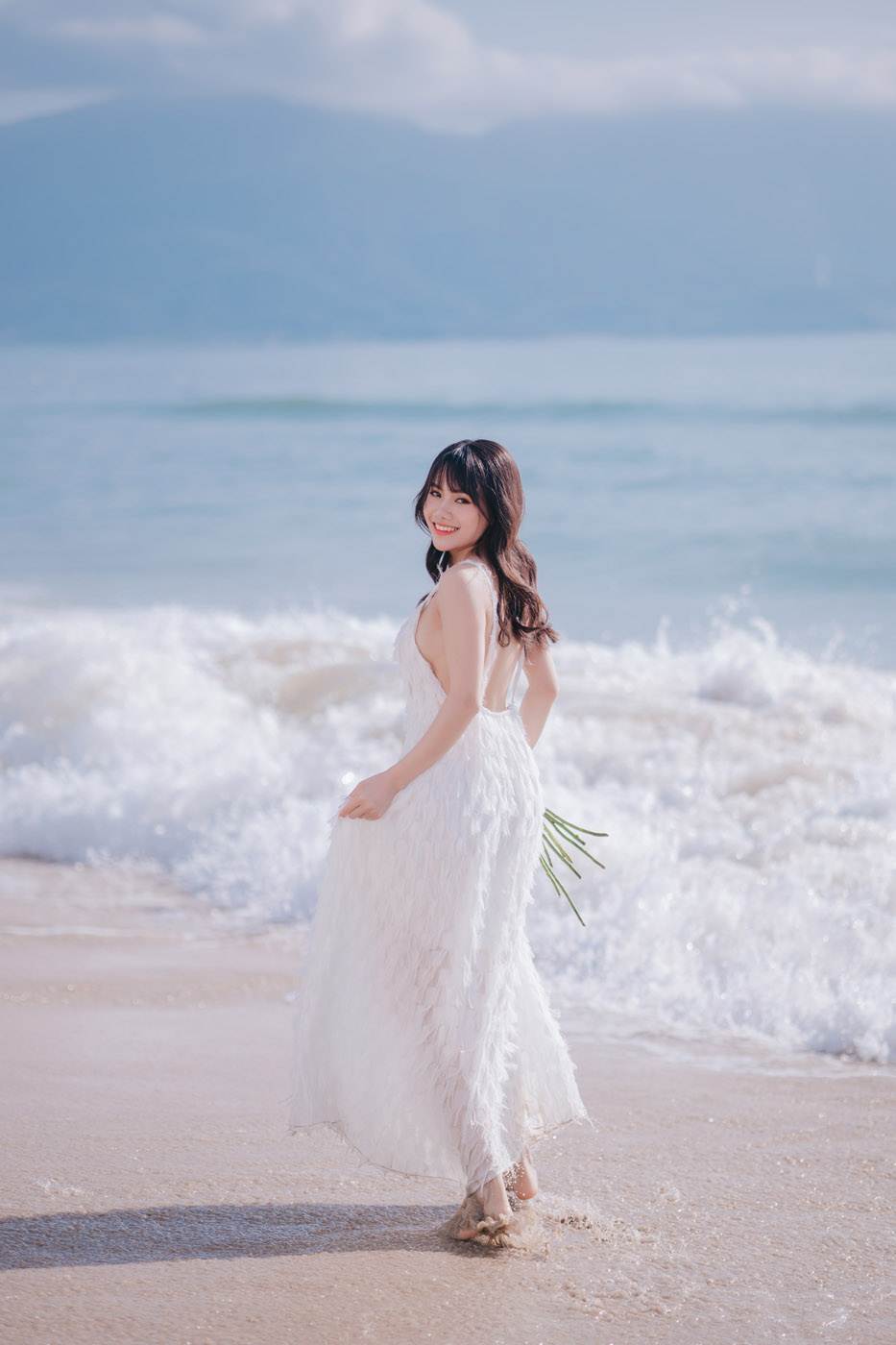 Biển Sớm & Những Điều Dịu Dàng