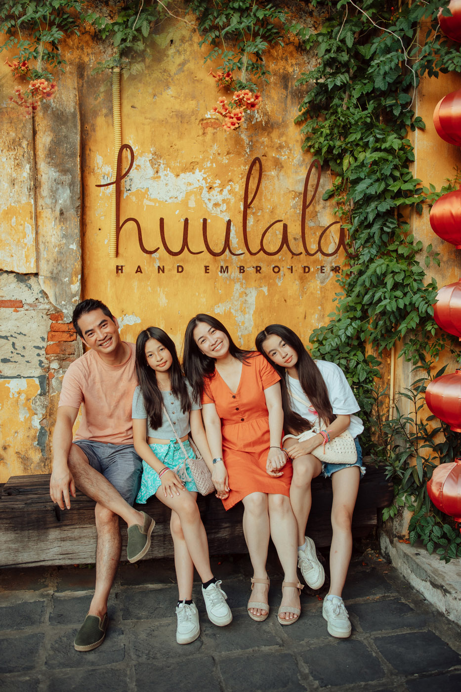Cùng nhau đi qua những mùa yêu thương