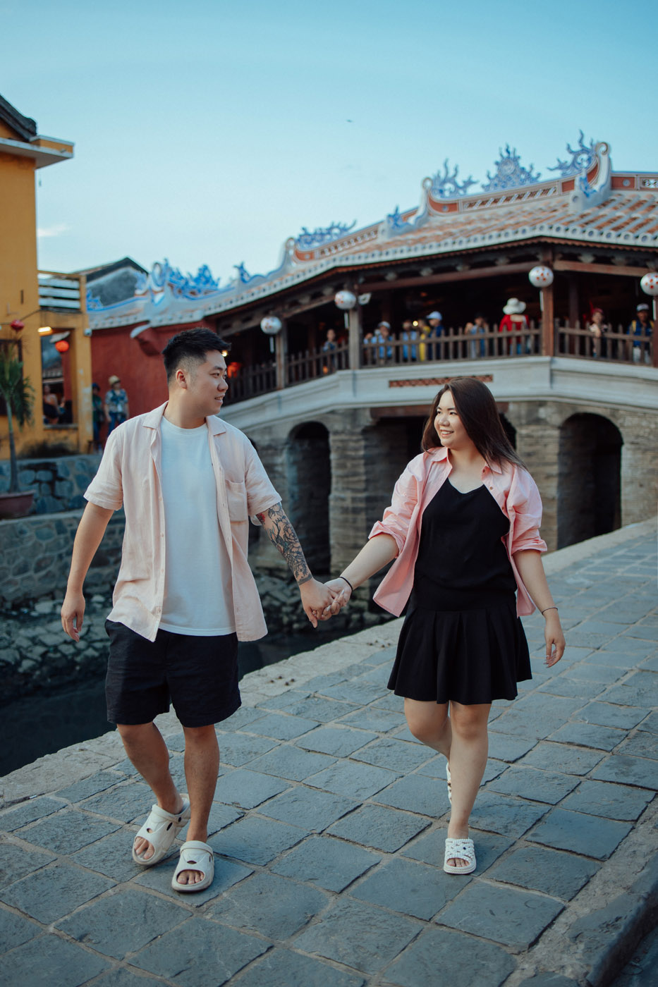 Một chiều vàng, hai người thương