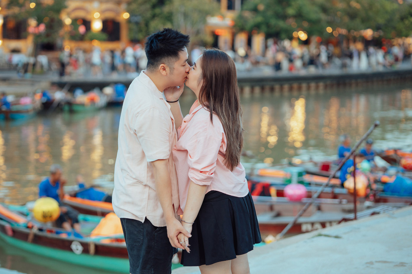 Một chiều vàng, hai người thương