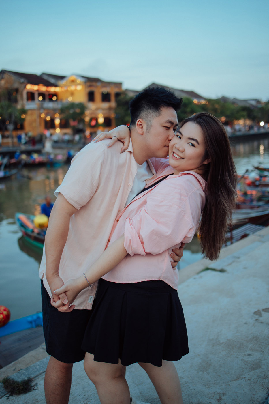Một chiều vàng, hai người thương