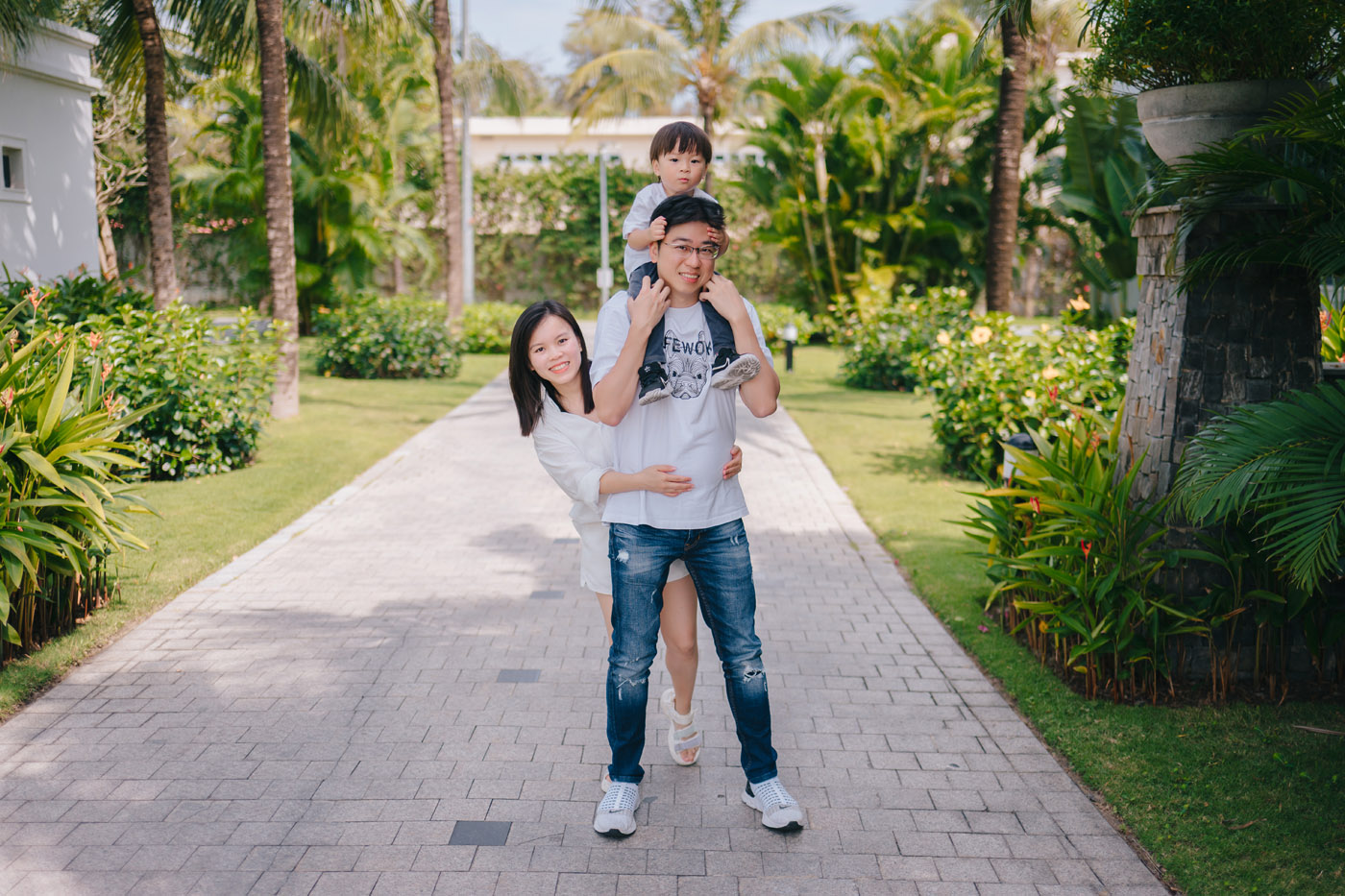 Buổi Chụp Ảnh Gia Đình Ấm Áp Tại Resort Marriott