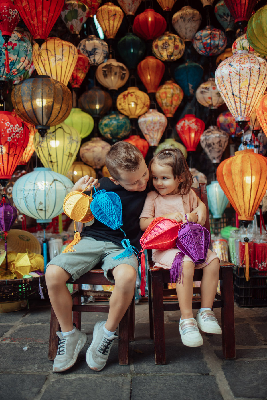Những Nụ Cười Nhỏ bé ở Hội An