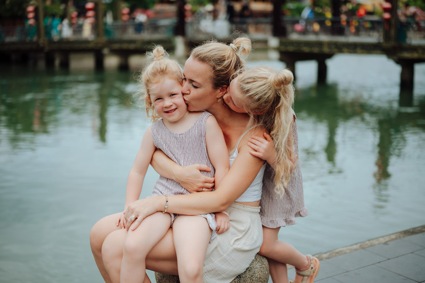 Capture those smiles.