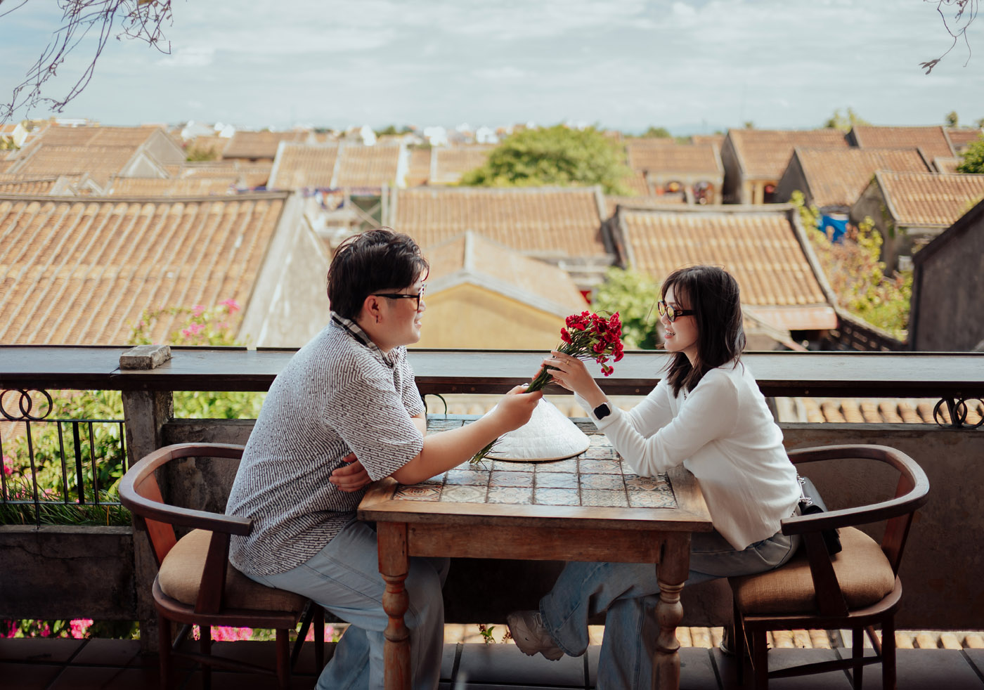 Một chút dễ thương cùng cặp đôi đến từ Thái Lan 💛